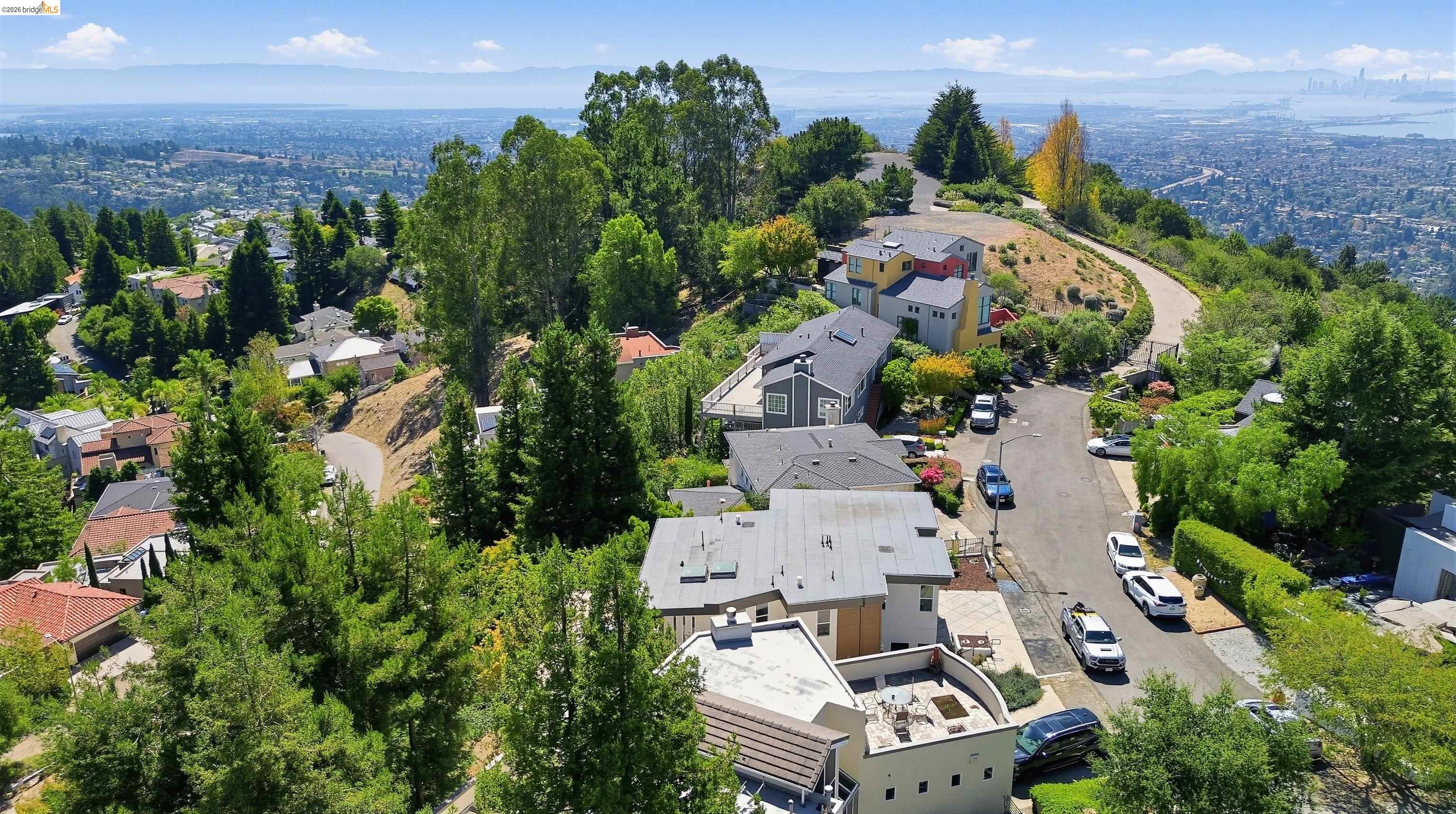 7026 Devon Way Berkeley, CA 94705 - Photo 33 of 37 Gallery Image 33