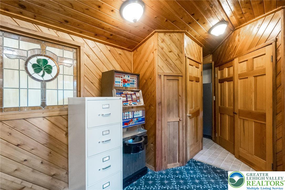 11 East Front Street Jim Thorpe, PA 18229 - Photo 34 of 63