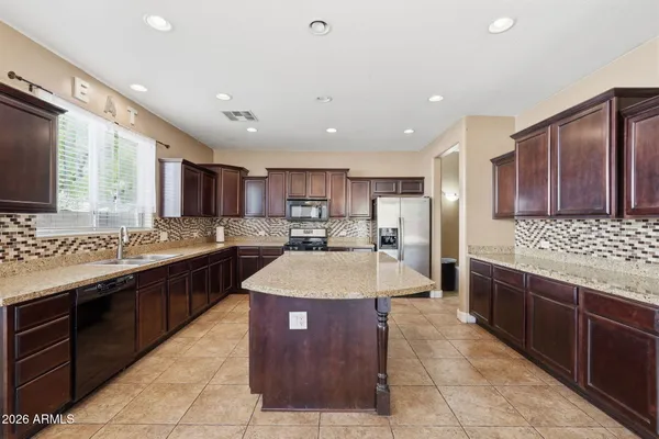 $535,000 | 138 North 110th Avenue, Avondale, AZ 85323