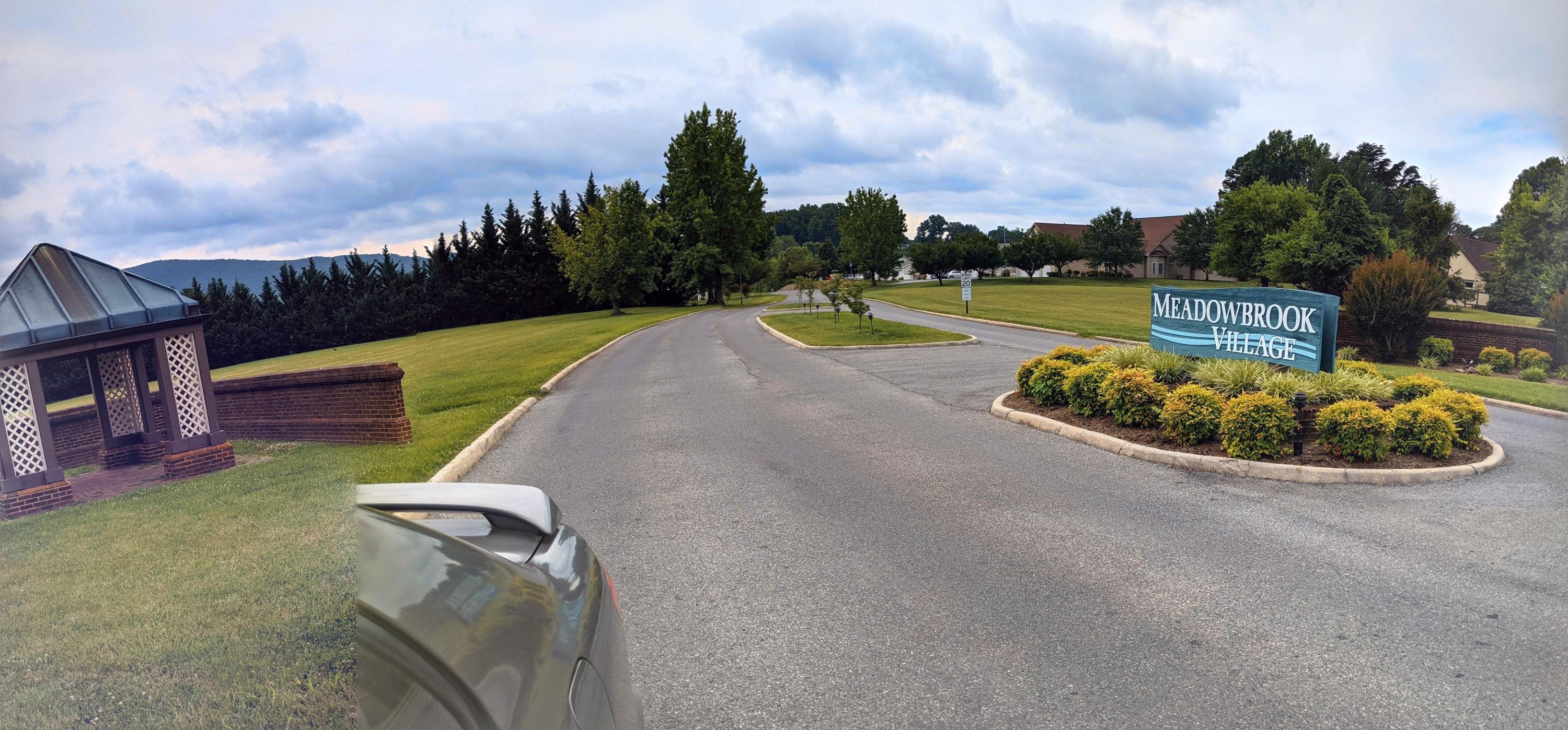 8610 Little Hoop Road Roanoke, VA 24019 - Photo 26 of 28 PXL_20210620_152158745.MP-PANO~2