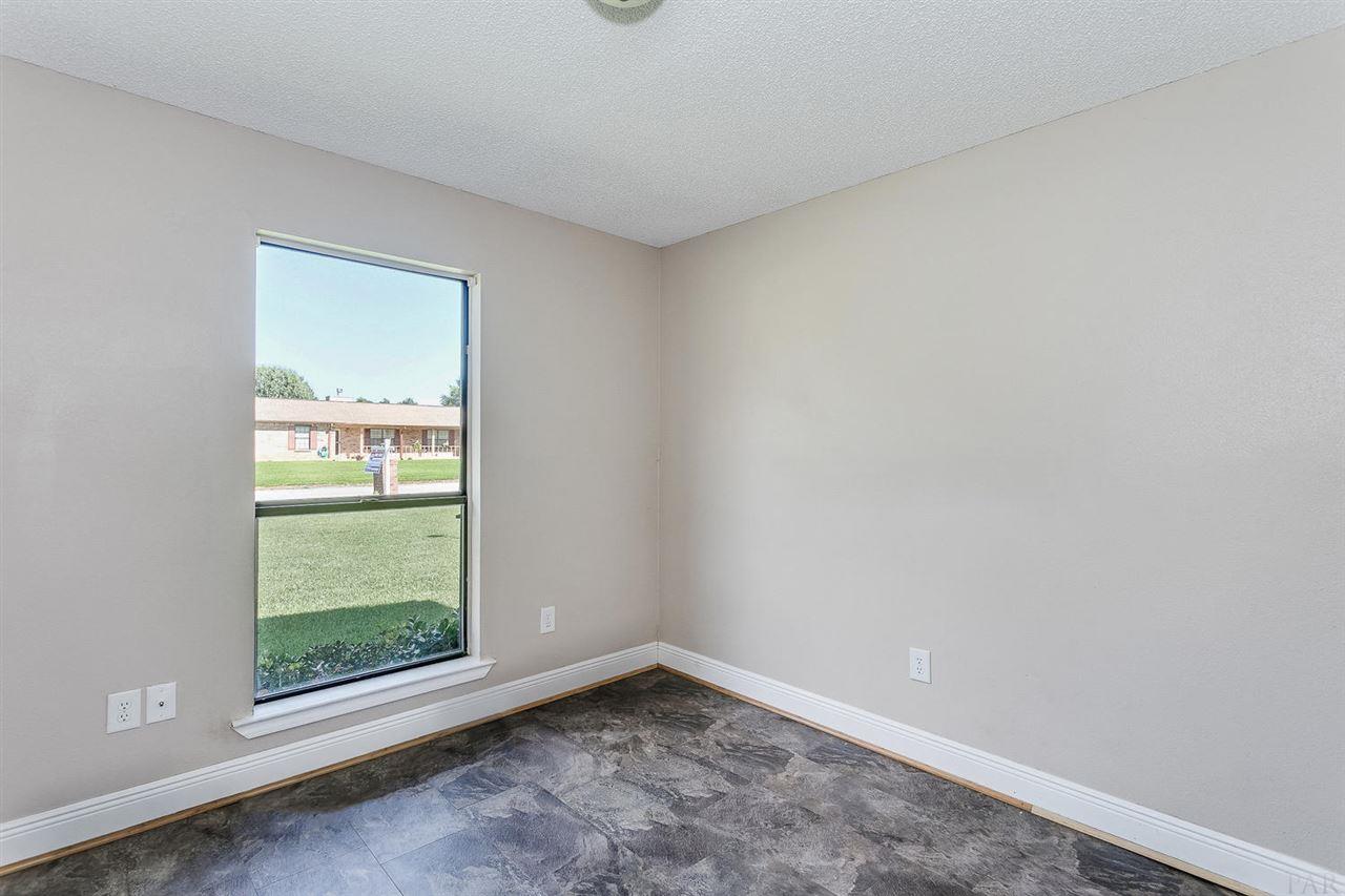 531 Li Fair Place Pensacola, FL 32506 - Photo 17 of 23