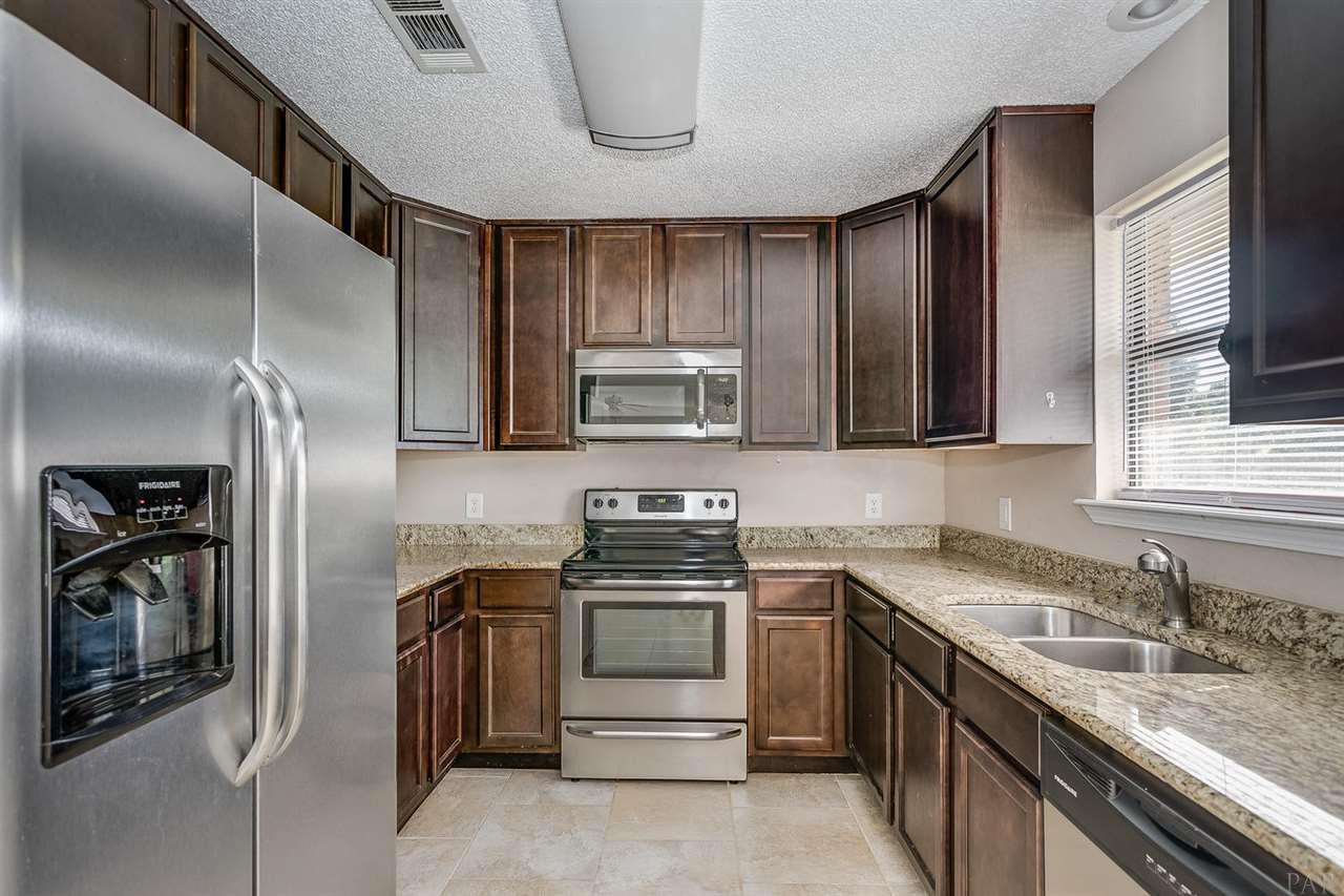 531 Li Fair Place Pensacola, FL 32506 - Photo 7 of 23