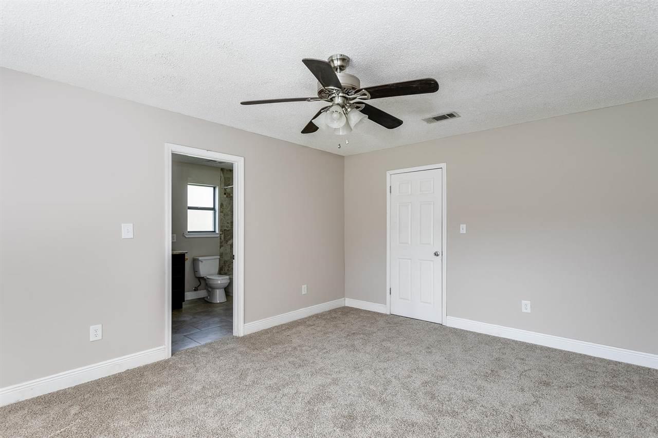 531 Li Fair Place Pensacola, FL 32506 - Photo 10 of 23