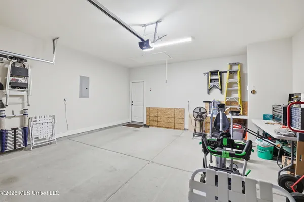 $270,900 | 6 Cameron Cove, Long Beach, MS 39560