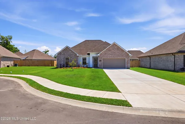 $270,900 | 6 Cameron Cove, Long Beach, MS 39560