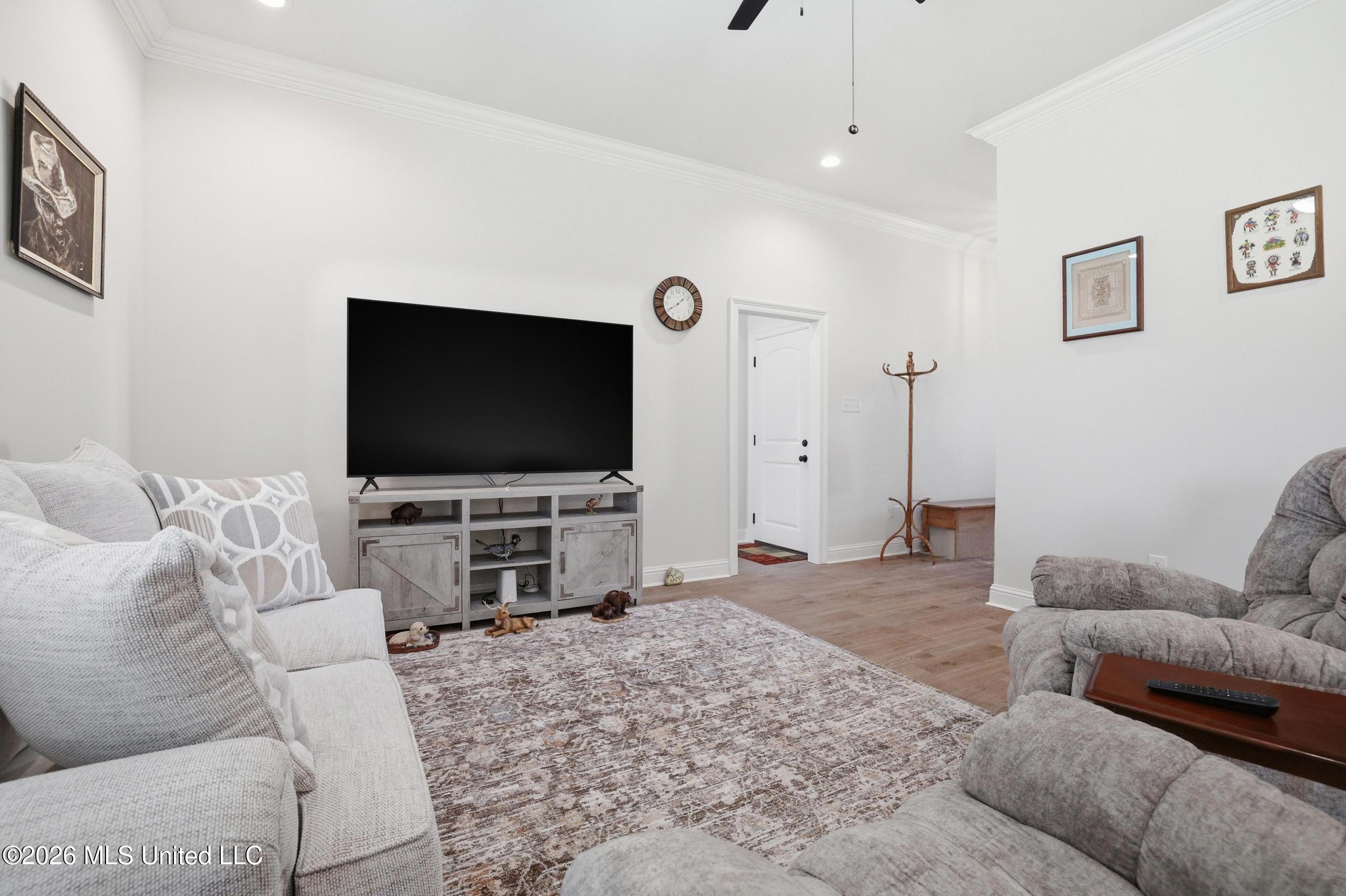 6 Cameron Cove Long Beach, MS 39560 - Photo 10 of 42 9_r6__3954_autoremove_25870231