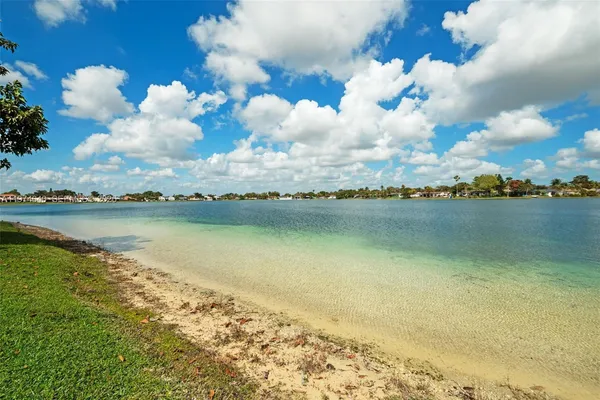 $2,900 | 6225 Northwest 190th Terrace, Hialeah, FL 33015