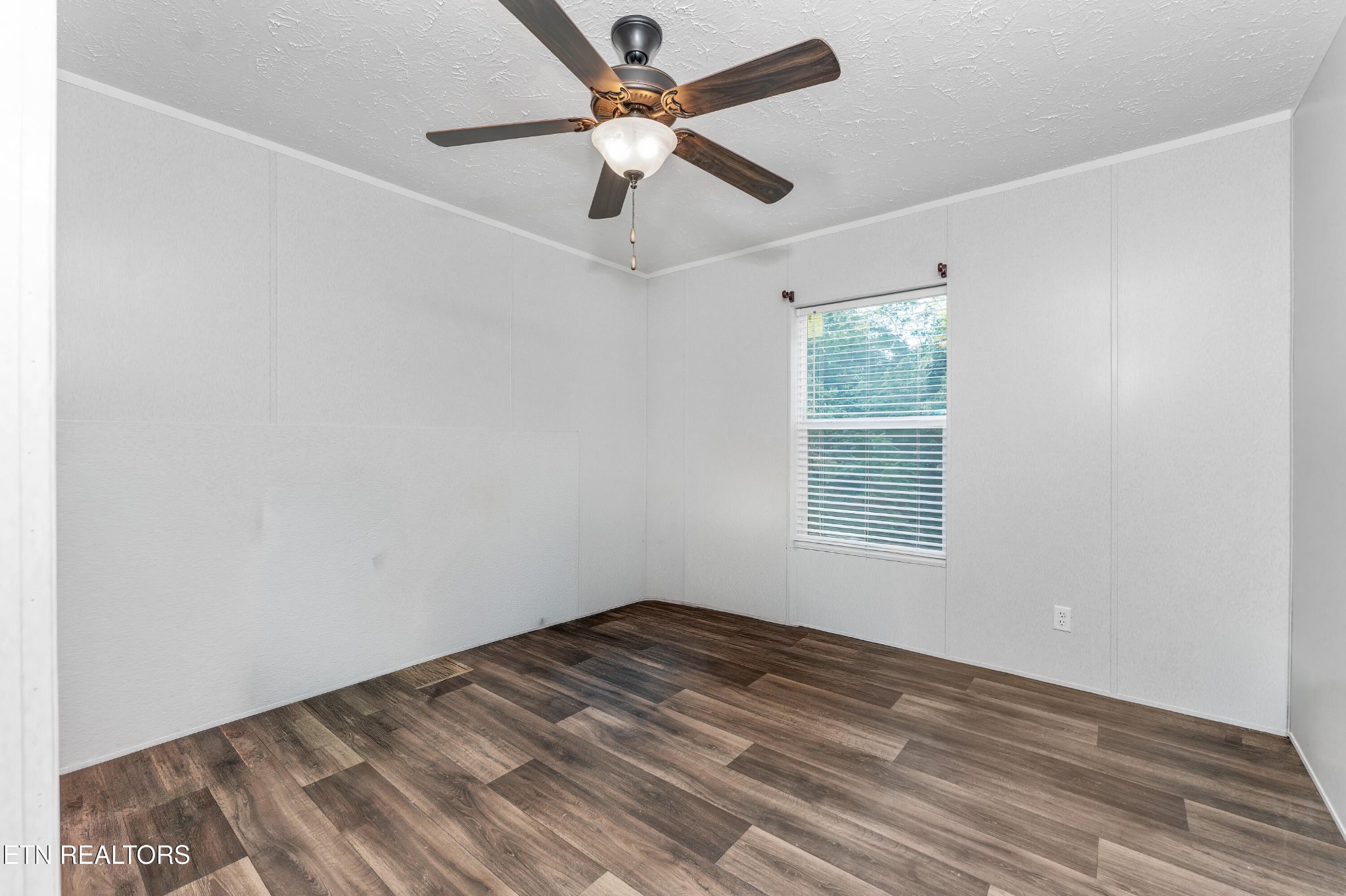 409 Bull Run Road Luttrell, TN 37779 - Photo 22 of 40