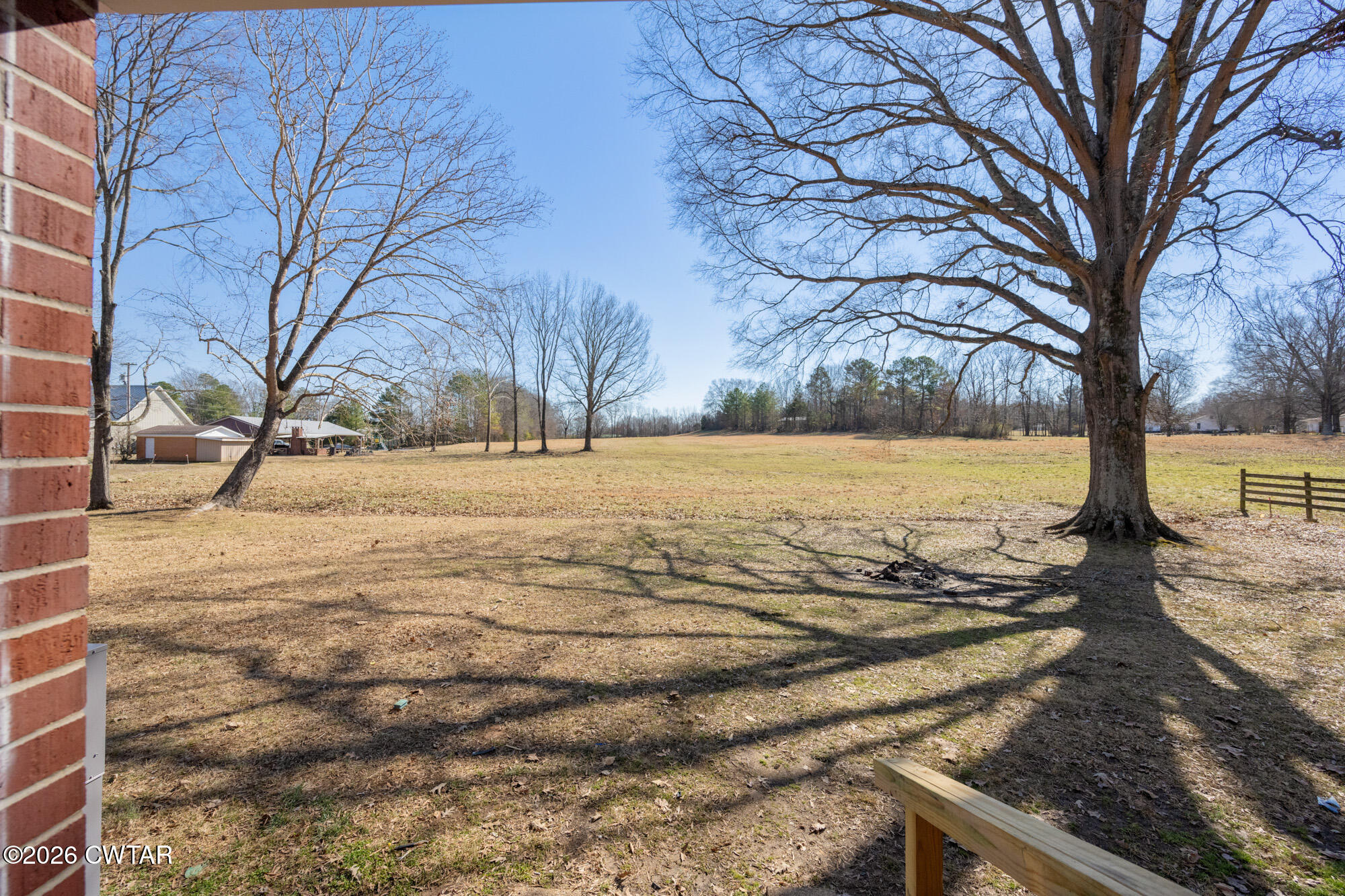 18810 West Main Street Huntingdon, TN 38344 - Photo 33 of 34 a view of an ocean with trees