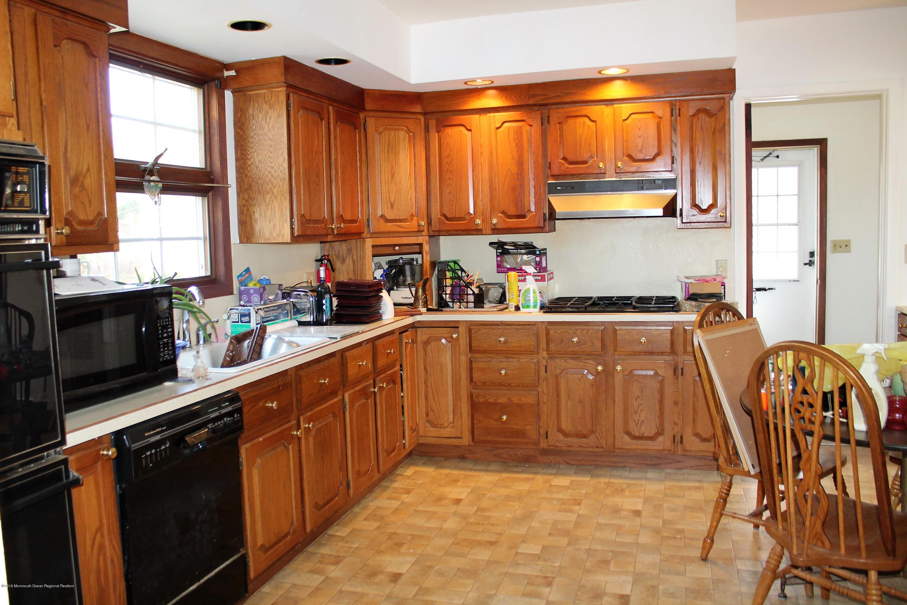 281 Pond Road Freehold, NJ 07728 - Photo 4 of 22 kitchen