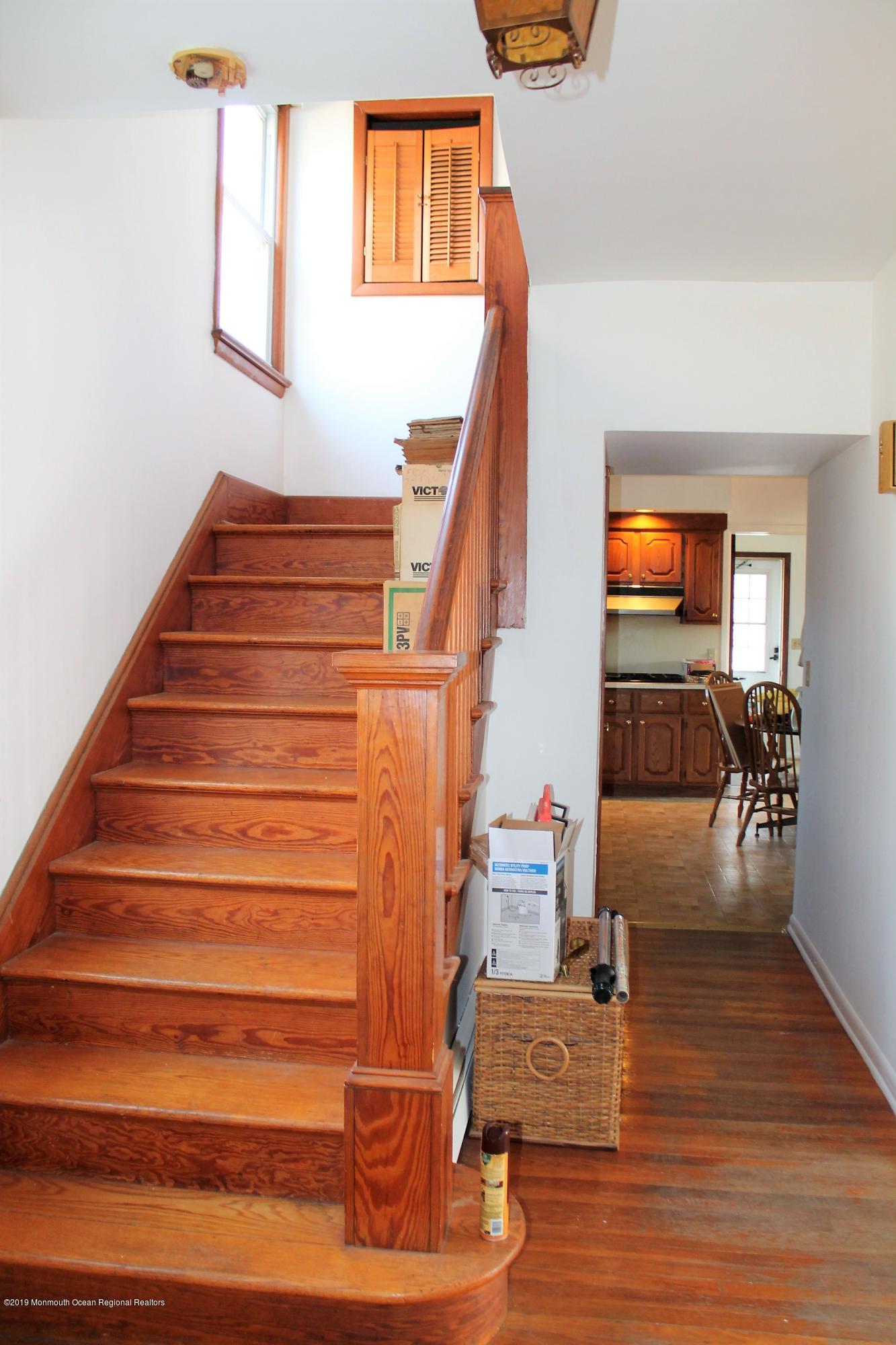 281 Pond Road Freehold, NJ 07728 - Photo 5 of 22 foyer