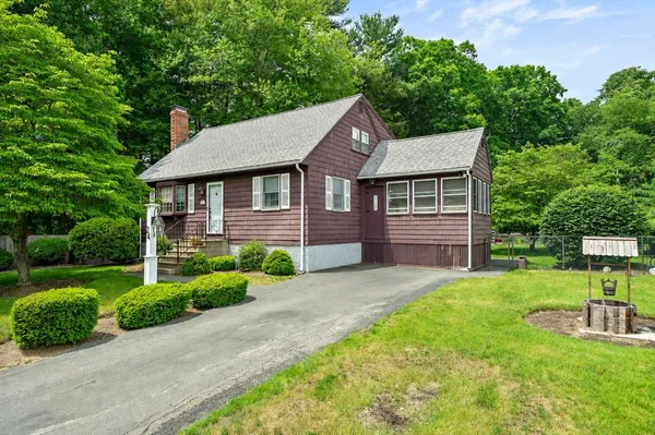 $589,900 | 24 Spallus Road, Stoughton, MA 02072