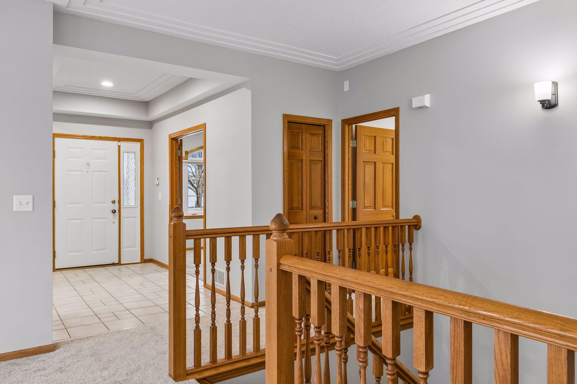 8724 Callahan Trail Inver Grove Heights, MN 55076 - Photo 7 of 49 Gallery Image 7