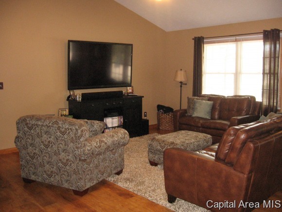 5400 Bunting Road Springfield, IL 62711 - Photo 6 of 11