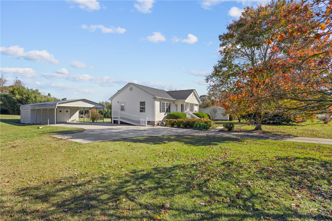 3273 Stone Station Road Spartanburg, SC 29306 - Photo 5 of 43 Gallery Image 5