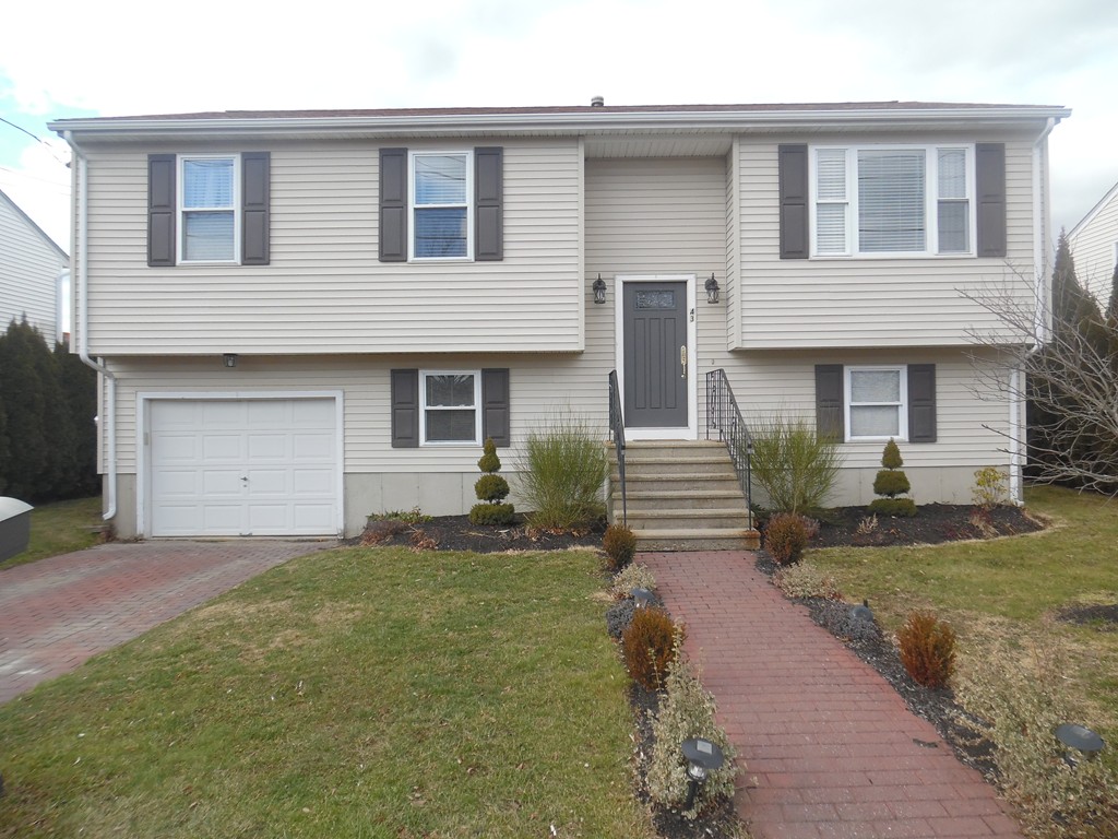 43 McMahon Street Fall River, MA 02721 - Photo 1 of 12 Gallery Image 1