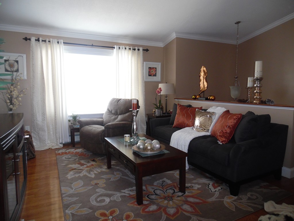 43 McMahon Street Fall River, MA 02721 - Photo 4 of 12 Gallery Image 4