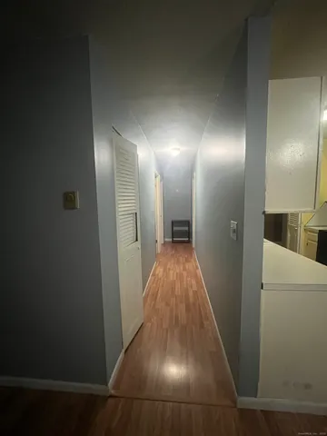 $1,800 | 72 Buddington Road, Unit 8, Groton, CT 06340