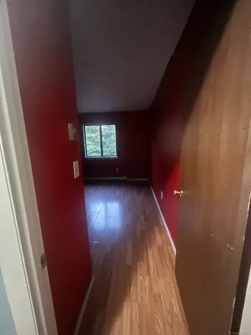 $1,800 | 72 Buddington Road, Unit 8, Groton, CT 06340