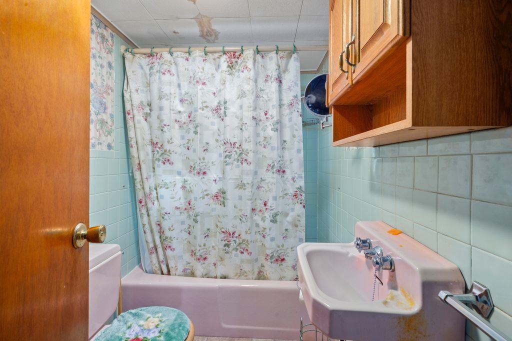 92 Gilmanton Road Belmont, NH 03220 - Photo 13 of 33