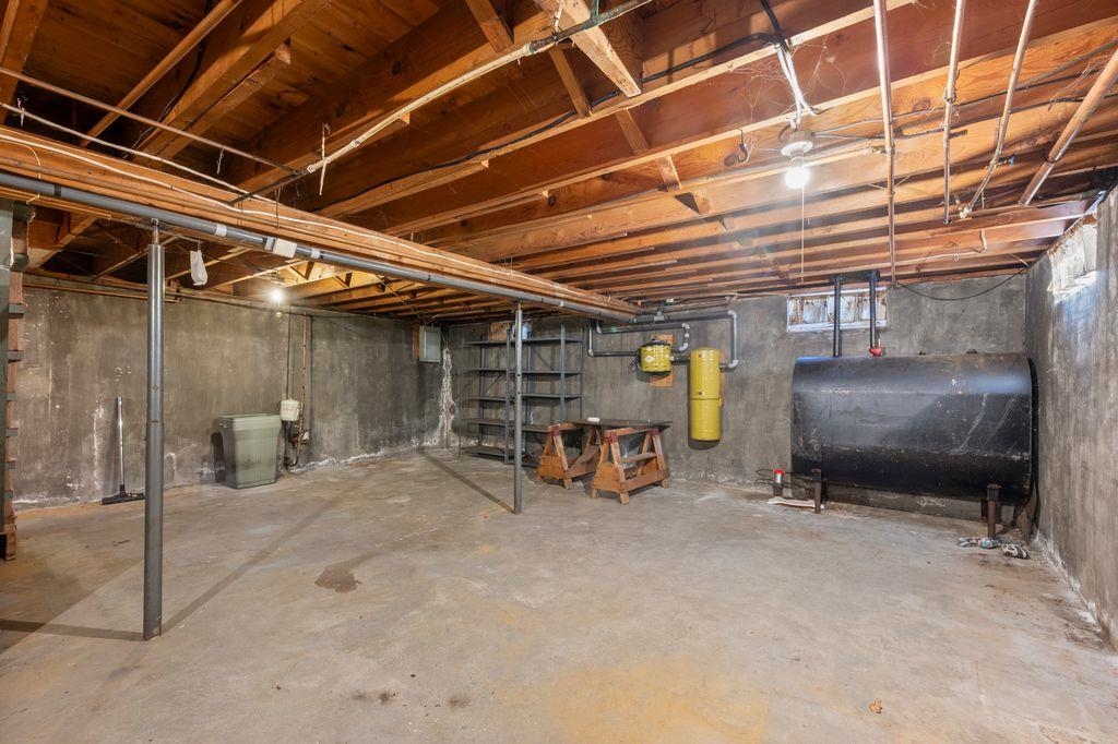 92 Gilmanton Road Belmont, NH 03220 - Photo 17 of 33