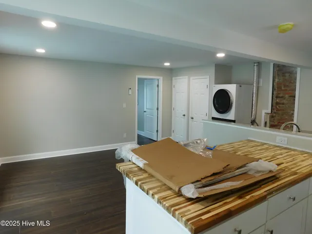 $1,400 | 706 East Front Street, Unit D, New Bern, NC 28560