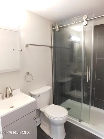 $1,400 | 706 East Front Street, Unit D, New Bern, NC 28560