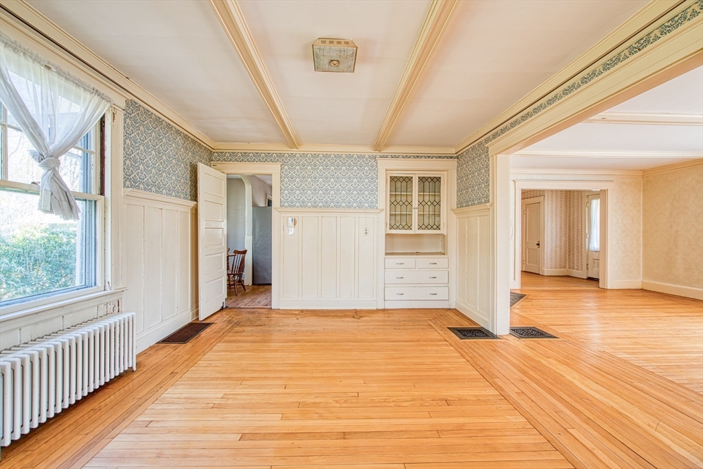 62 Glendale Road Sharon, MA 02067 - Photo 12 of 23 Gallery Image 12