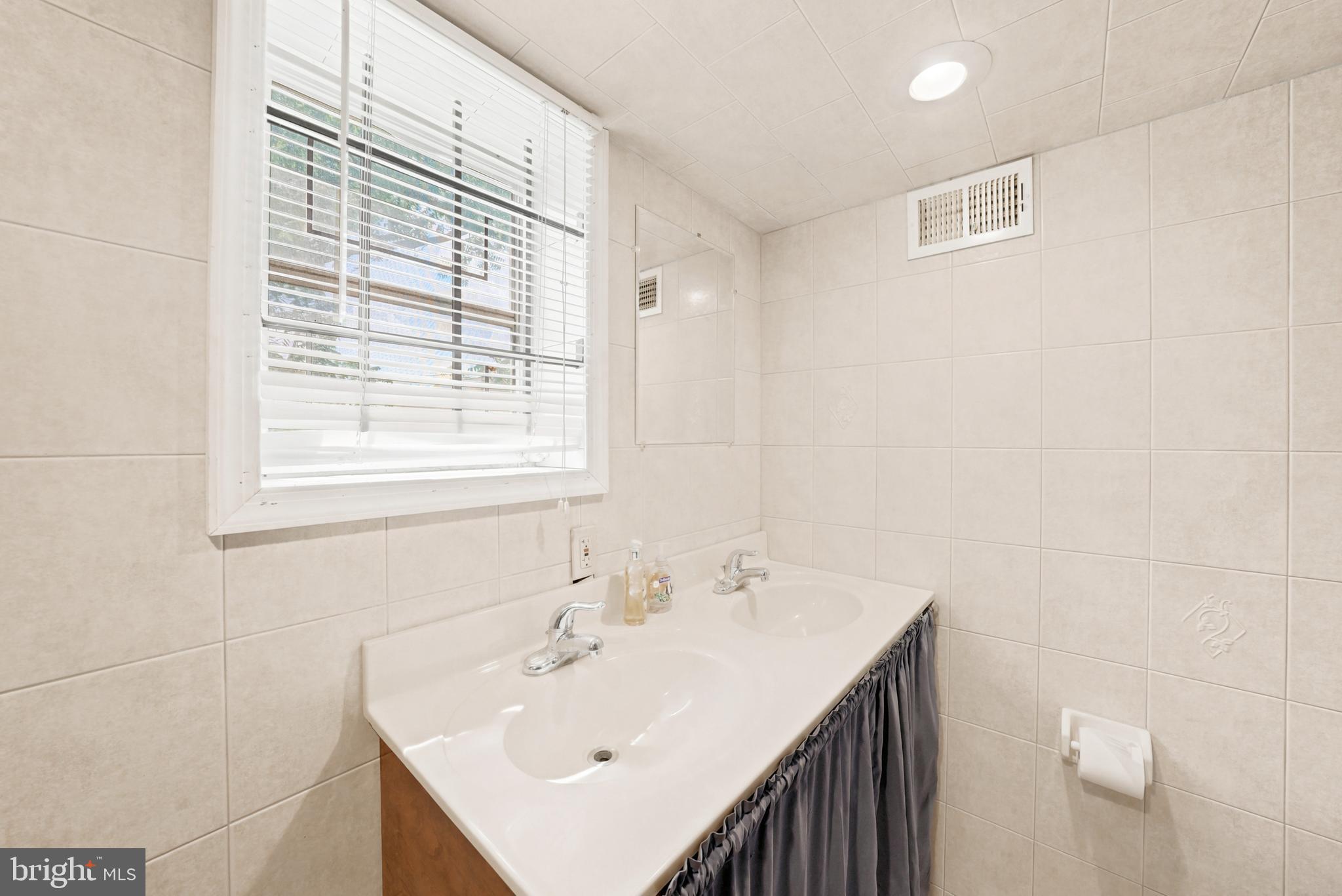 383 Juliustown Road Columbus, NJ 08022 - Photo 21 of 27