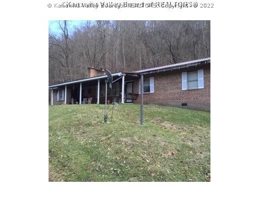 578 Harmons Creek Road Poca, WV 25159 - Photo 1 of 13 Exterior Front.