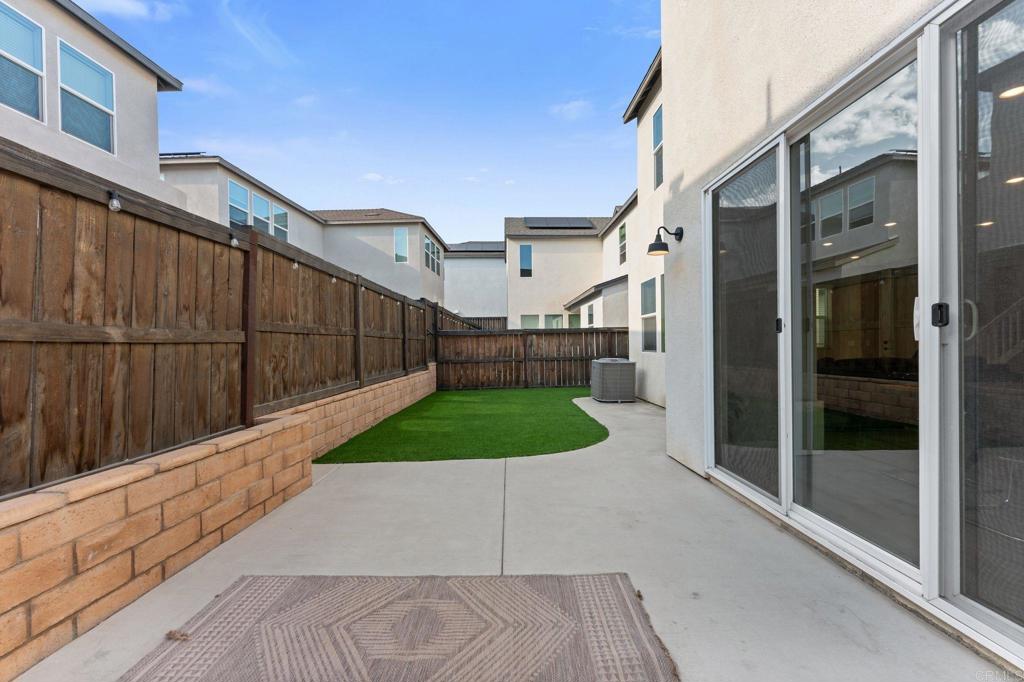 1775 Whitmore Loop Chula Vista, CA 91913 - Photo 27 of 59