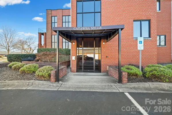 $559,000 | 589 Catawba Street, Belmont, NC 28012