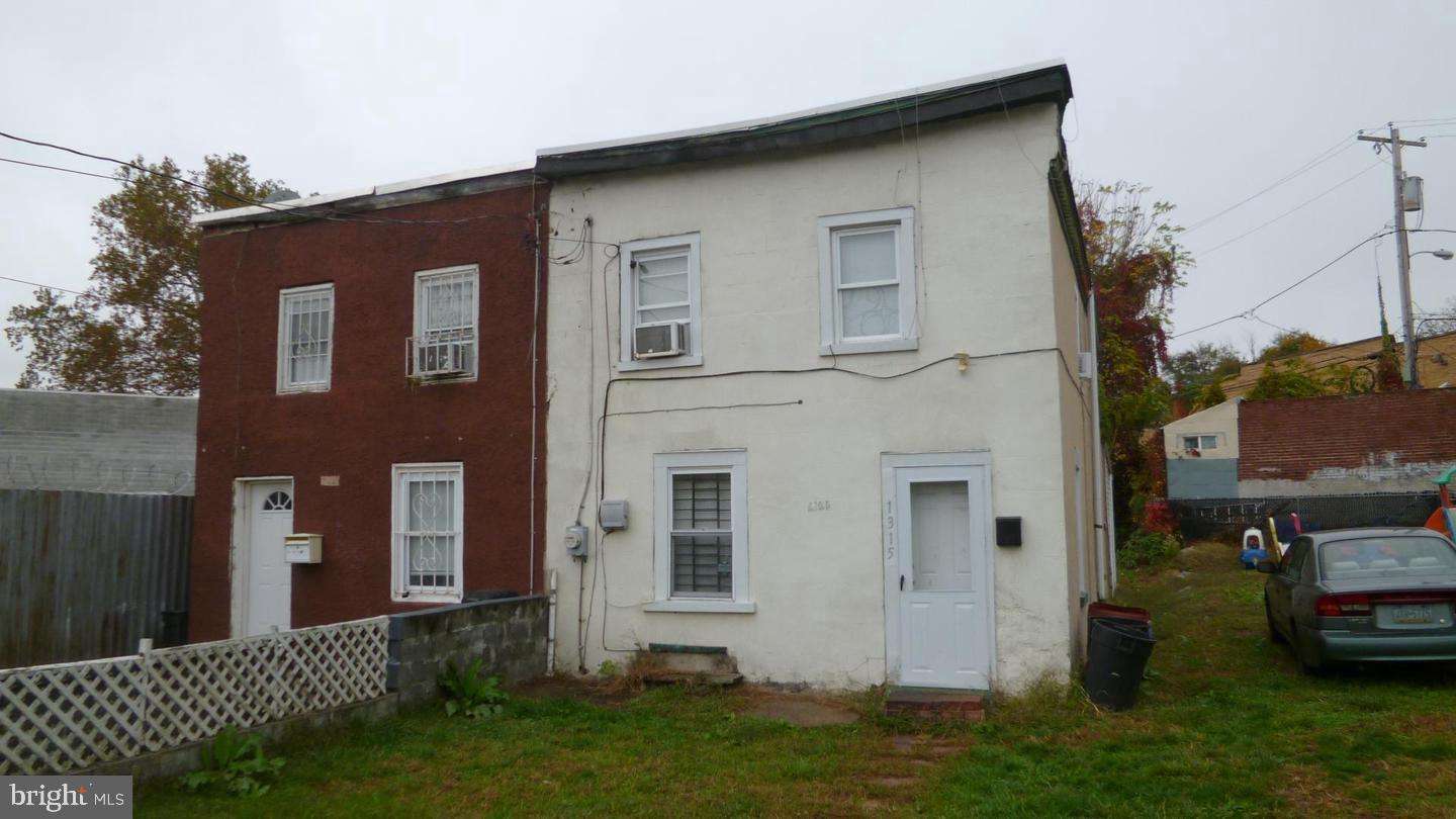 1313 Adams Avenue Philadelphia, PA 19124 - Photo 4 of 13