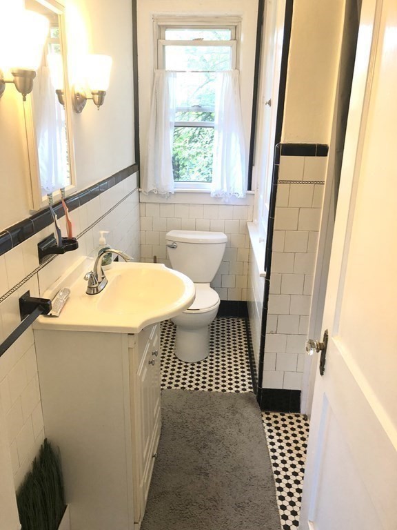 8 Myrtle Street Gill, MA 01354 - Photo 13 of 27 Gallery Image 13