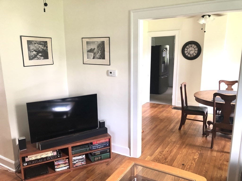8 Myrtle Street Gill, MA 01354 - Photo 10 of 27 Gallery Image 10
