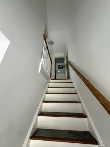 $1,650 | 91 Reynolds Bridge Road, Unit B, Thomaston, CT 06787