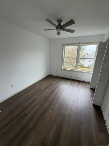 $1,650 | 91 Reynolds Bridge Road, Unit B, Thomaston, CT 06787