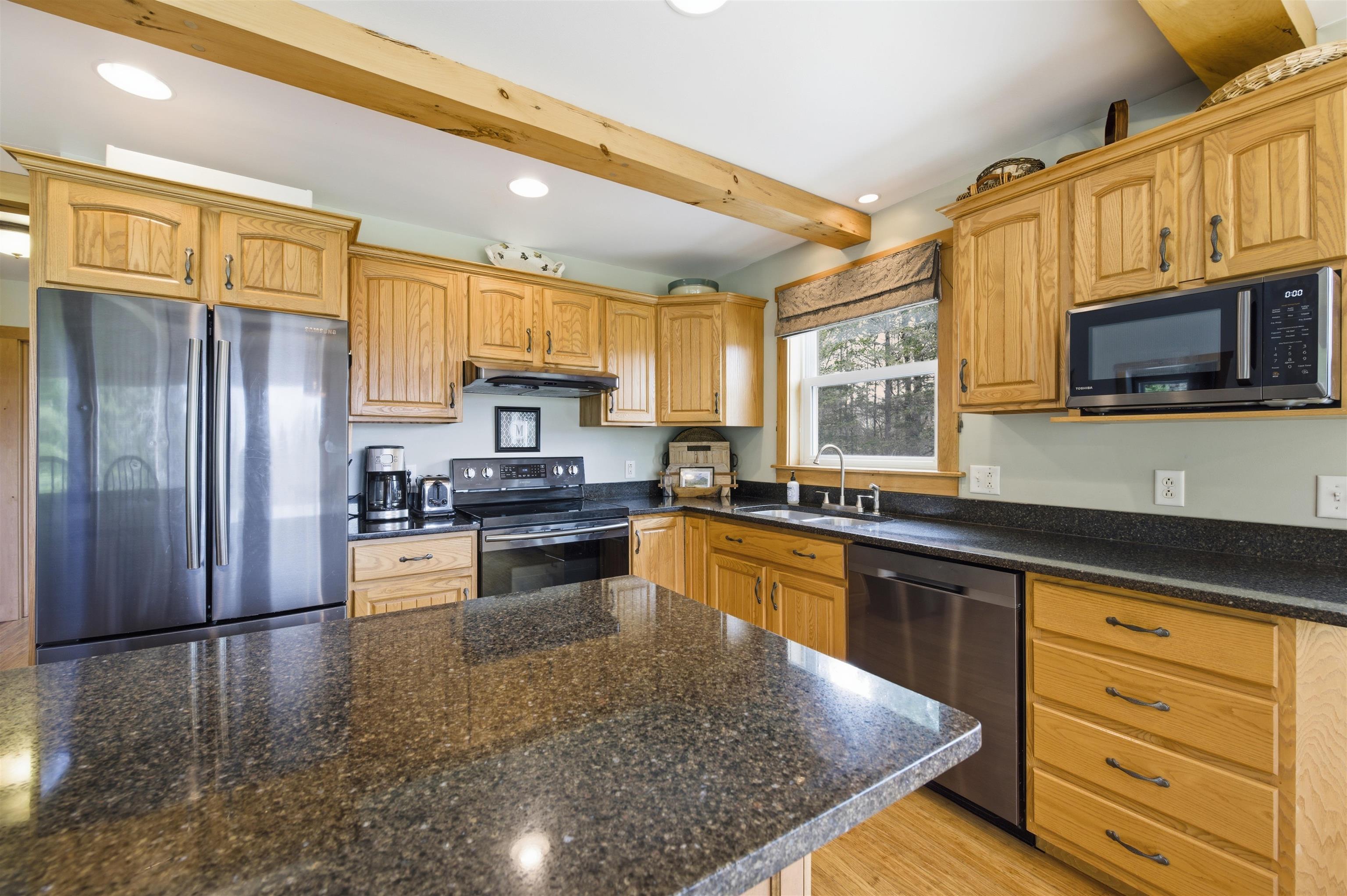 4915 Highway 114 Canaan, VT 05903 - Photo 18 of 60