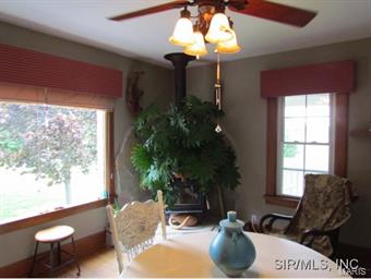 9207 Prairie Dell Road Bunker Hill, IL 62014 - Photo 4 of 21