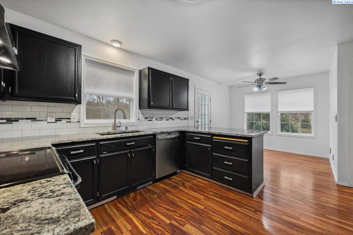 289 Rachel Road Kennewick, WA 99338 - Photo 10 of 35 Gallery Image 10