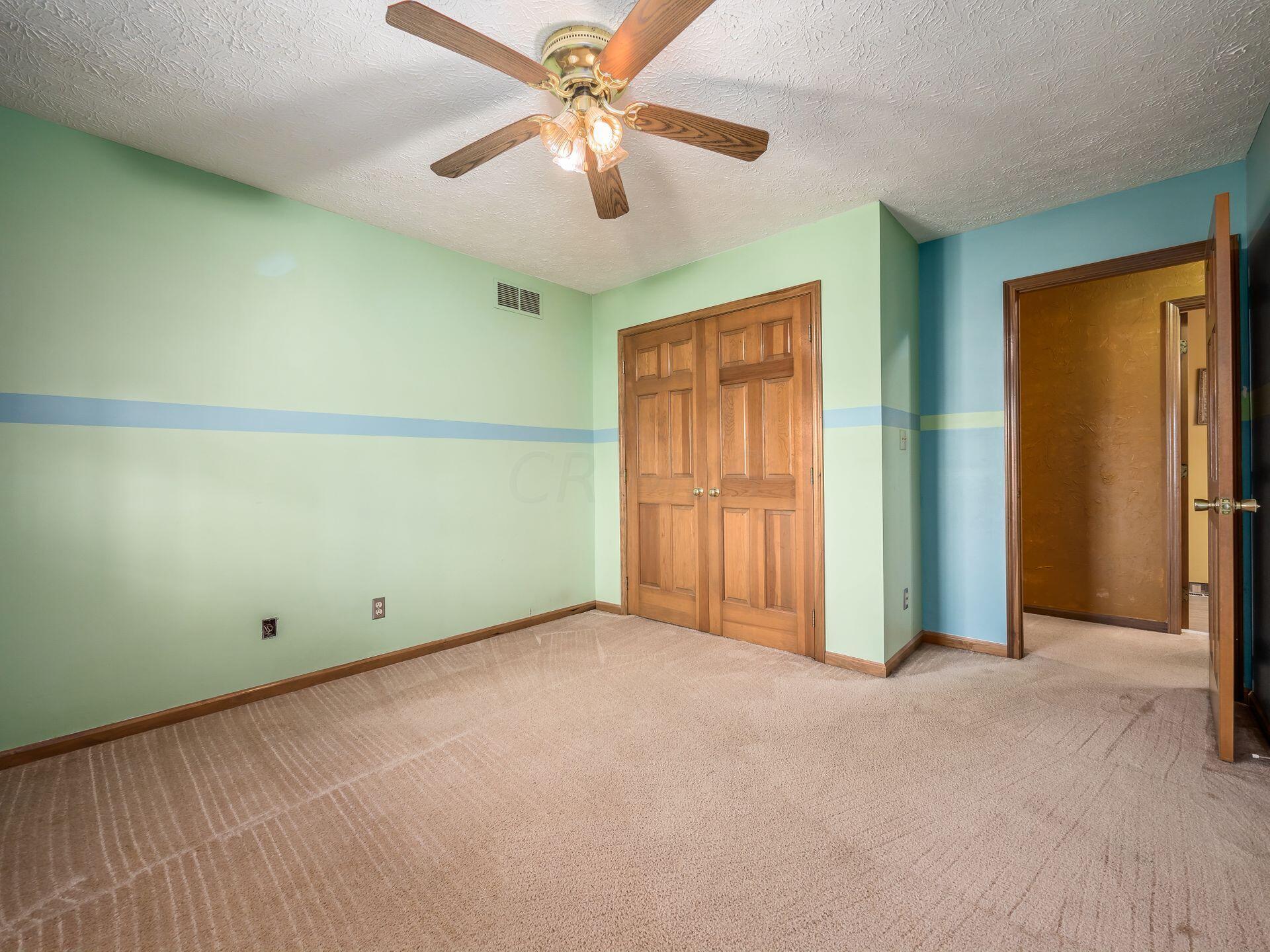 15875 London Road Orient, OH 43146 - Photo 16 of 42 016_a8c95f_A 15875 London 008
