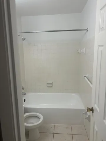 $1,750 | 2349 Northeast Rustic Way, Jensen Beach, FL 34957