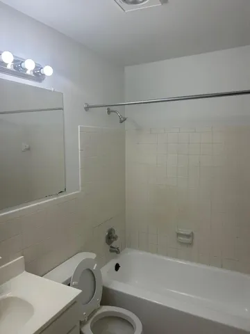 $1,750 | 2349 Northeast Rustic Way, Jensen Beach, FL 34957