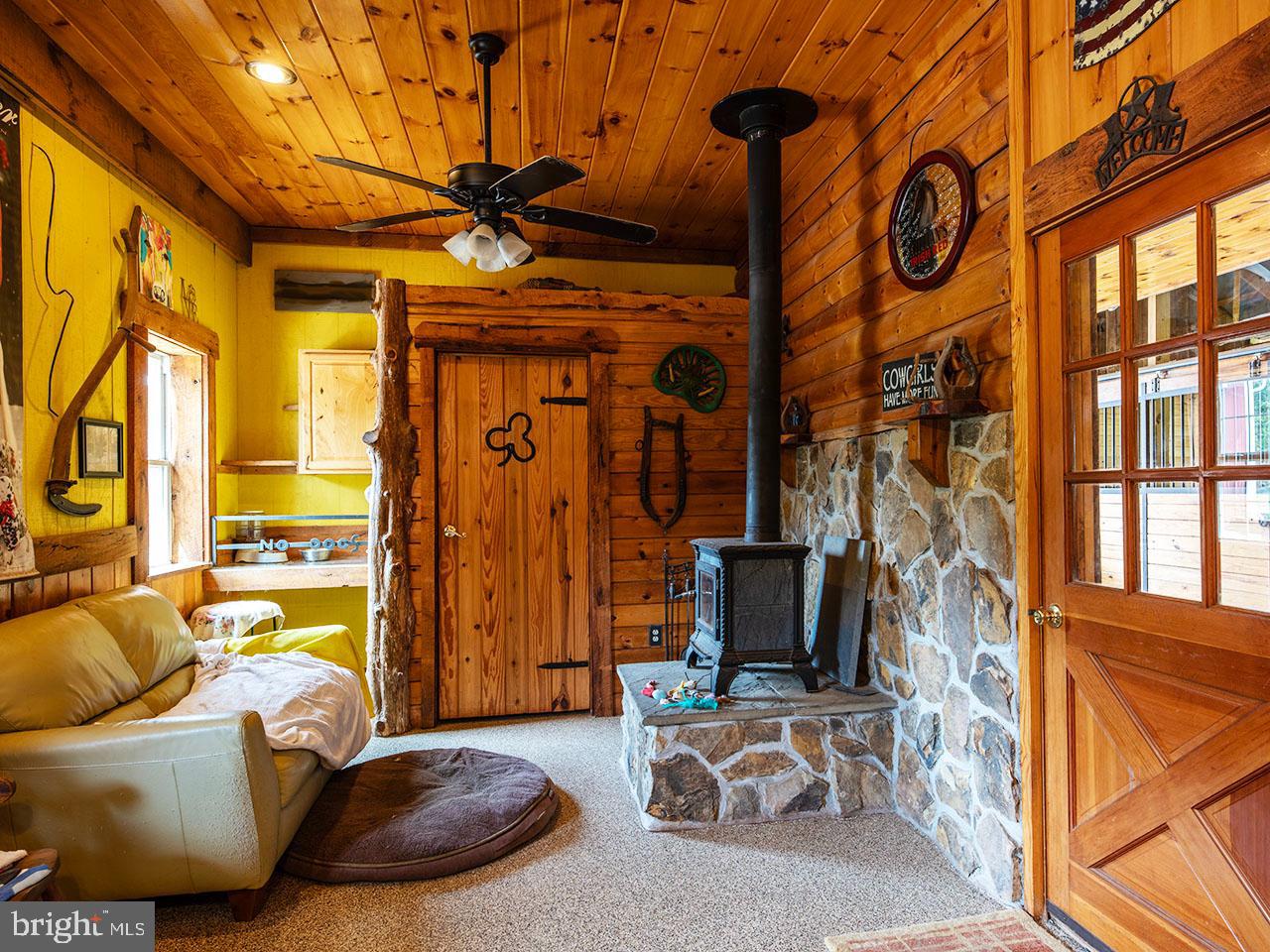 615 Riggs Road Gordonsville, VA 22942 - Photo 17 of 23