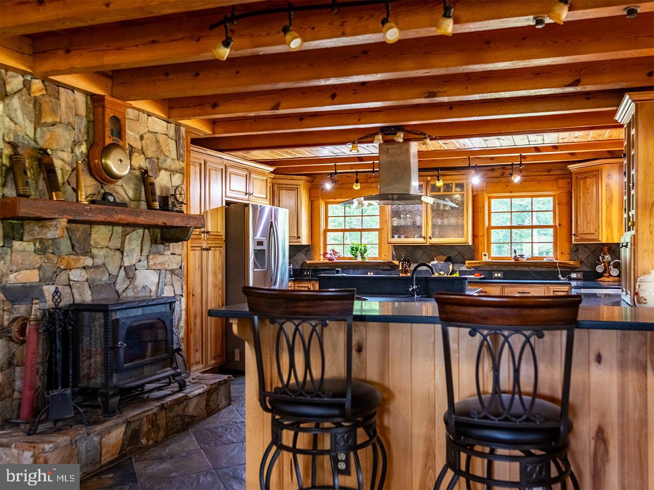 615 Riggs Road Gordonsville, VA 22942 - Photo 7 of 23