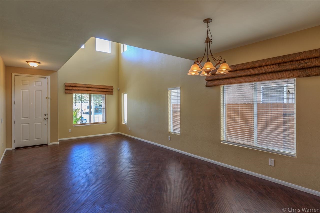 1391 Riviera Summit Road San Diego, CA 92154 - Photo 3 of 19