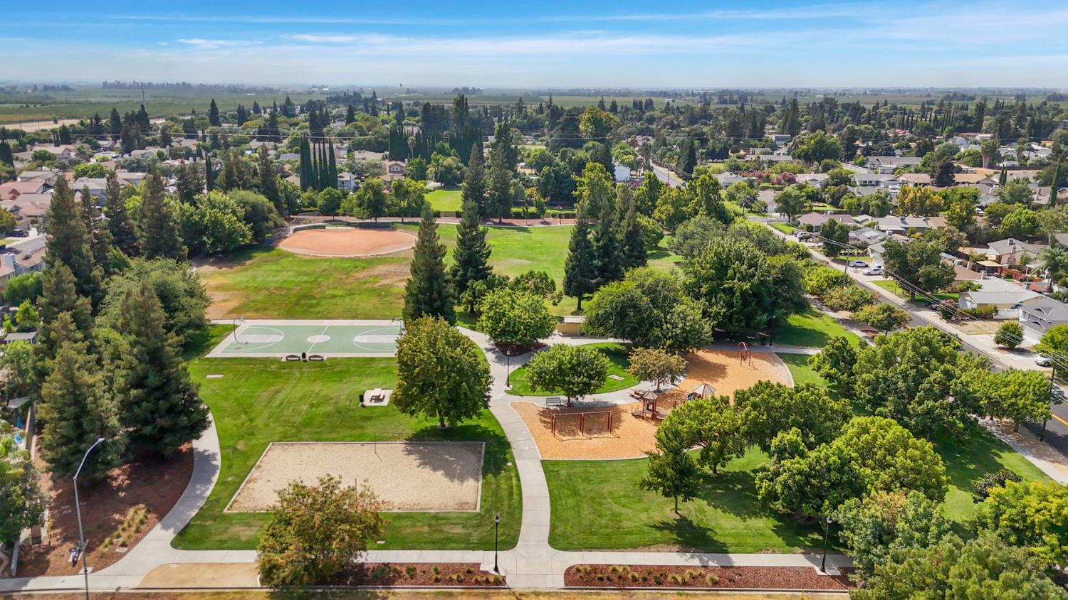913 Jayhawk Way Modesto, CA 95358 - Photo 37 of 47 Gallery Image 37