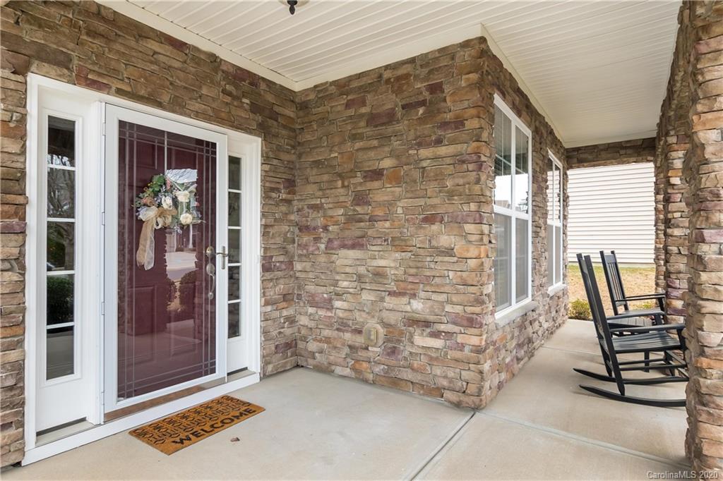 814 Solandra Way Tega Cay, SC 29708 - Photo 3 of 46