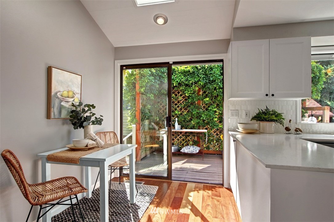 3947 Southwest Austin Street Seattle, WA 98136 - Photo 7 of 20 Gallery Image 7