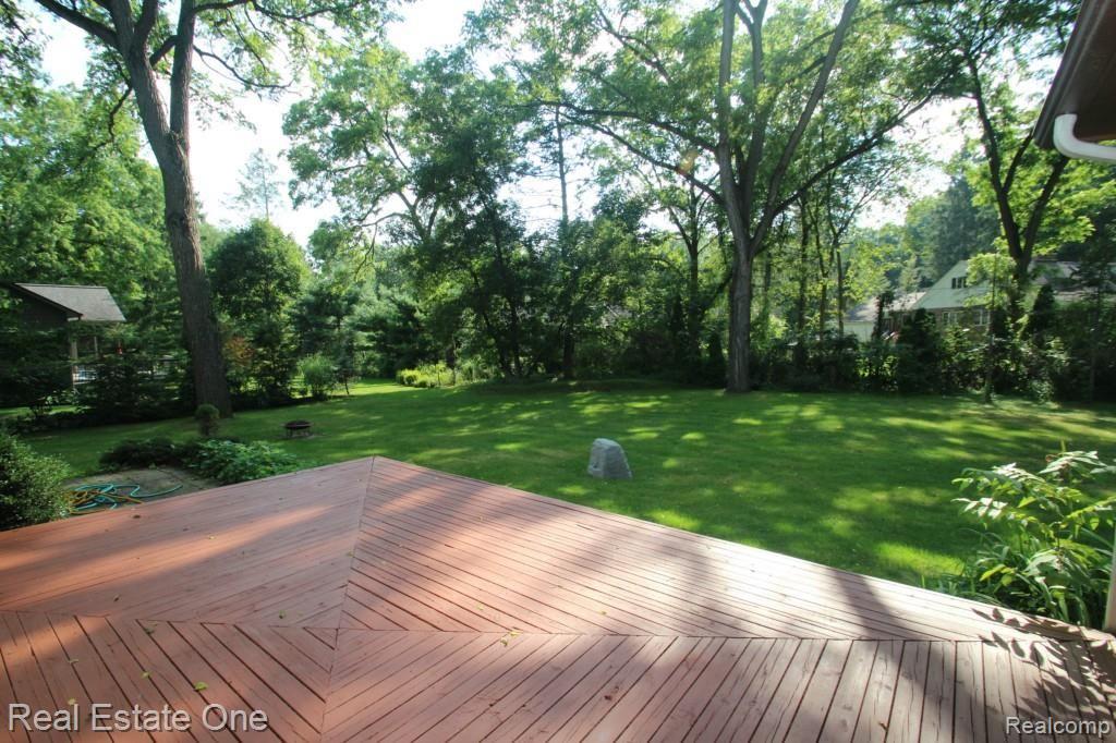 1335 Grebe Road Highland, MI 48357 - Photo 24 of 40 IMG_7511.jpg